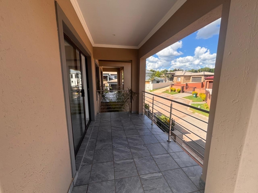 3 Bedroom Property for Sale in Wilkoppies North West